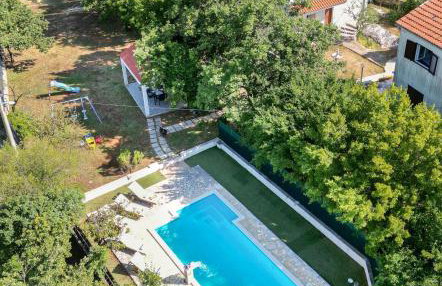 House Runjic w pool large garden and playground - Foto 3