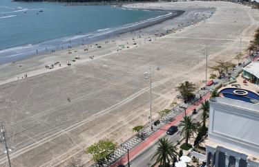 Lindo apto tudo novinho, prédio frente mar - Foto 28