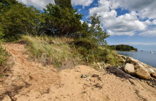 15526 - Luxurious Waterfront Home with Incredible Entertainment Space Secluded on Pleasant Bay - Foto 56