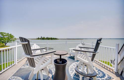 Bayfront White Stone Escape w/ Private Beach! - Photo 1