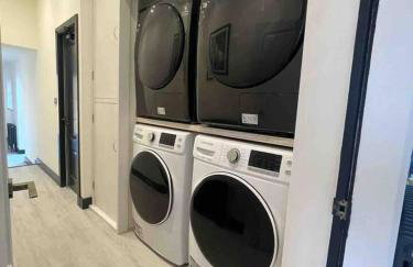 Lux Manor Sleeps 30 - Pool Sauna Hot Tub Cave - Foto 68