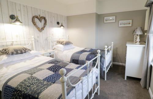 2 Old Coastguard House - Photo 25