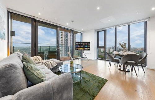 2 BR Flat By Regal Realms Short Lets & Serviced Accommodation London With City View - Foto 21