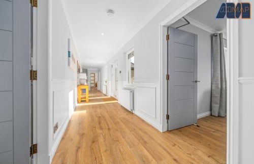 Large Family Home with Hot Tub or Jacuzzi, Log Burner - Foto 65