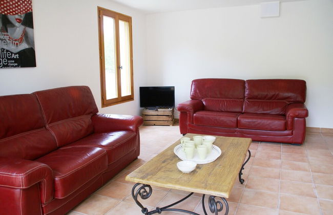 Captivating Holiday Home in Les Vans With Pool - Foto 30