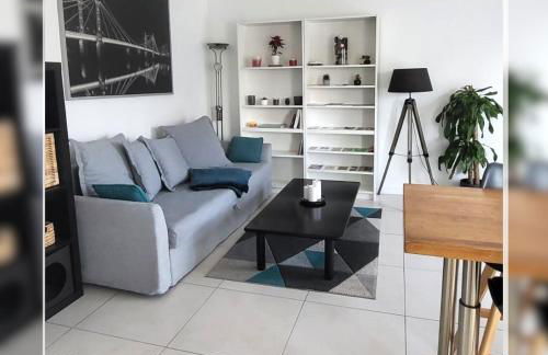 Appartement Tassin Centre - 15' de Lyon - 1 Parking - Foto 4