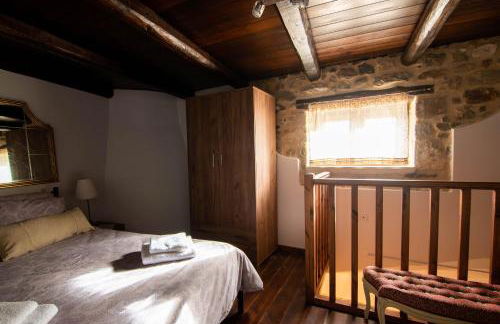 Hercules Traditional Houses - Photo 23