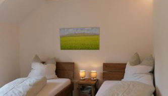 Ferienwohnung, 2 Zimmer, 4 bis 6 Personen, 67 qm, mit großem Balkon, entlang am Fluss, an der Aach, am Bodensee, nah am Naturschutzgebiet - Foto 5, towels