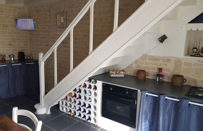 Holiday Home in Loubigne With Pool & Terrace - Photo 7