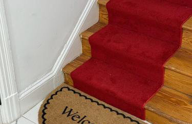 Gorgeous Refurbished 1Bdrm and 1Den Home - Foto 7