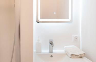 Hôtel des Cousines Anais Appartement 4 personnes Nancy - Foto 4