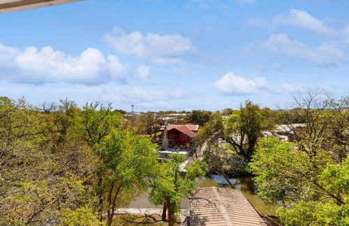 Treetop on LBJ - Foto 26