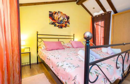 Holiday Home Svjetlana - Photo 35