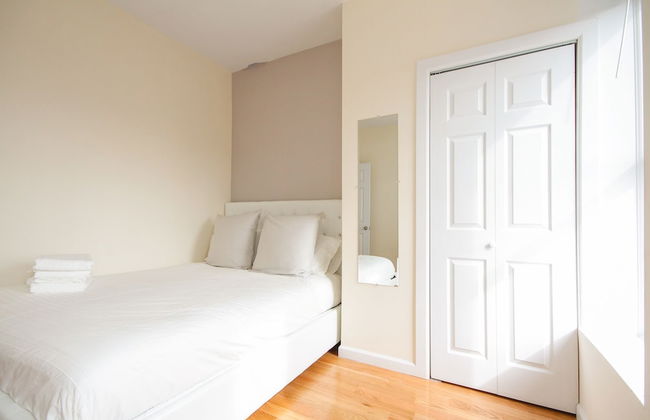 East Village 2 Bedroom Apartments - Foto 15