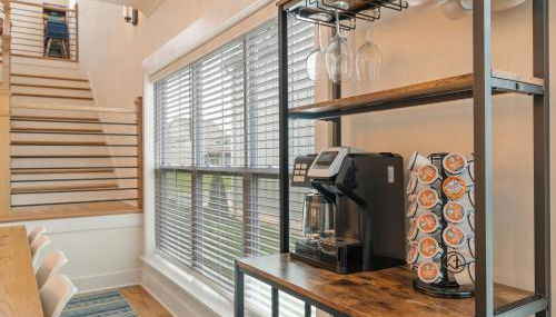 Lakeside Retreat Marina/Pool, Golf Cart, Game Room - Foto 3