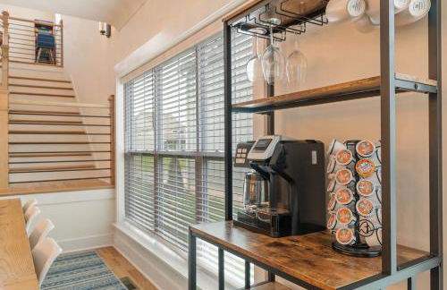 Lakeside Retreat Marina/Pool, Golf Cart, Game Room - Foto 3