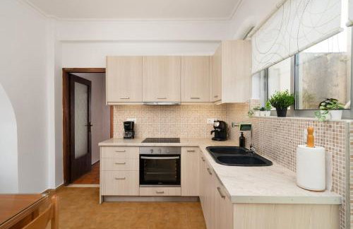 3BD Apt in The Center of Eretria - Photo 26