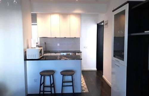 Ático centrico, 50m de la playa, vista al mar y al Peñon, gran terraza, parking, wifi fibra - Photo 17