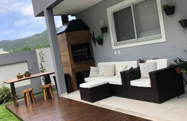 Casa Luxo com piscina a 500 metros da praia - Foto 27