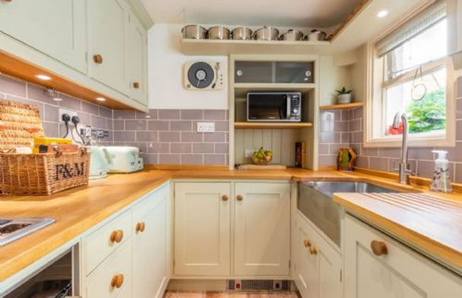 Host Stay Norfolk Historic Townhouse - Foto 2