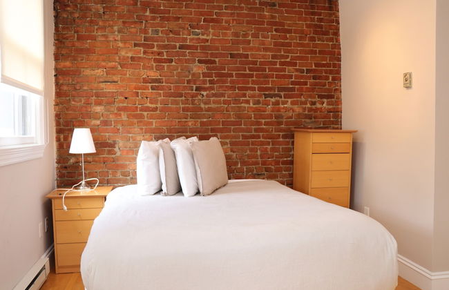 Maverick Suites at 402 Columbus Ave - Foto 7