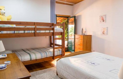 Paradisiacal Villa in Lousada with Private Pool - Foto 8