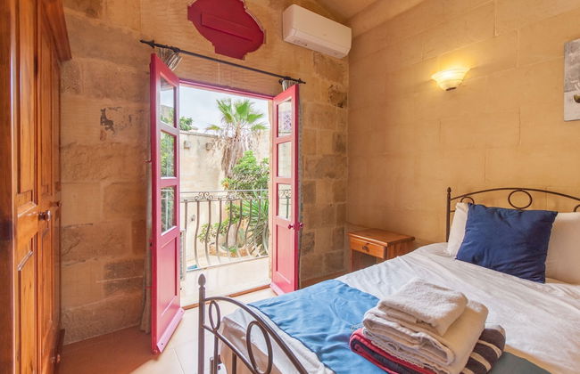 Gozitan Farmhouse Pool & Jacuzzi - PP 2 - Foto 2