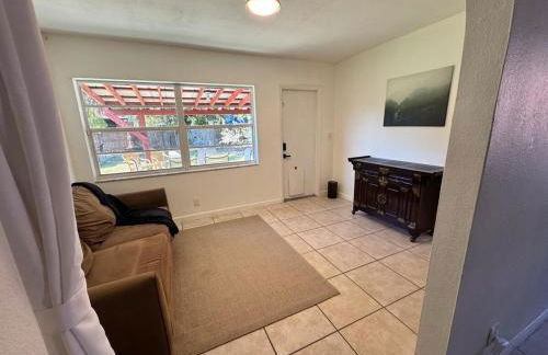 Fort Lauderdale Gem Private Yard and Patio - Foto 28