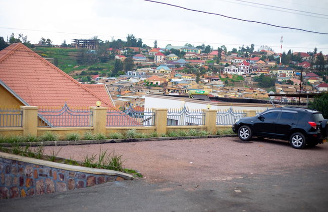 Inviting 6-bedrooms Apartment in Kigali - Foto 26