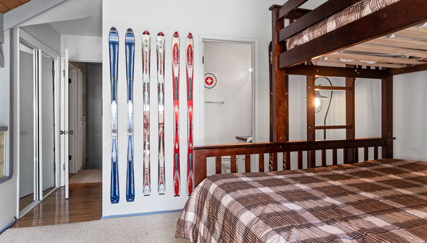 Ski-in Ski-out Summit Townhouse - Foto 5, Habitación