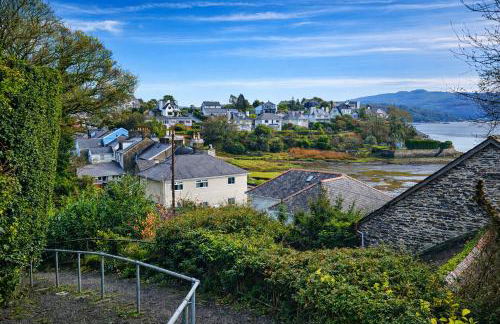 Bryn Gwyn, Sleeps 8, Sea Views, Borth y Gest - Photo 79