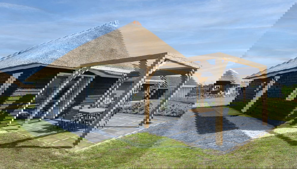 Villa in Someren Near Golf Course - Photo 1