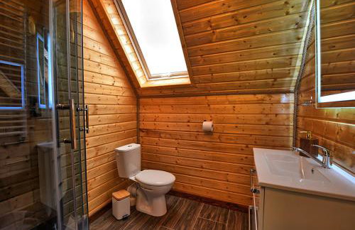 Stacja Żubracze - Foto 7