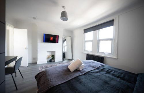 3BR Home Gem - sleeps 9 - Netflix - Near O2 & Greenwich Park - Foto 42