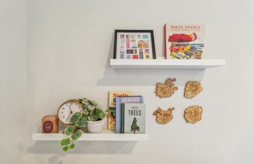 Travelers Dream, Walk to Space Needle, Firepit, cornhole - Foto 11