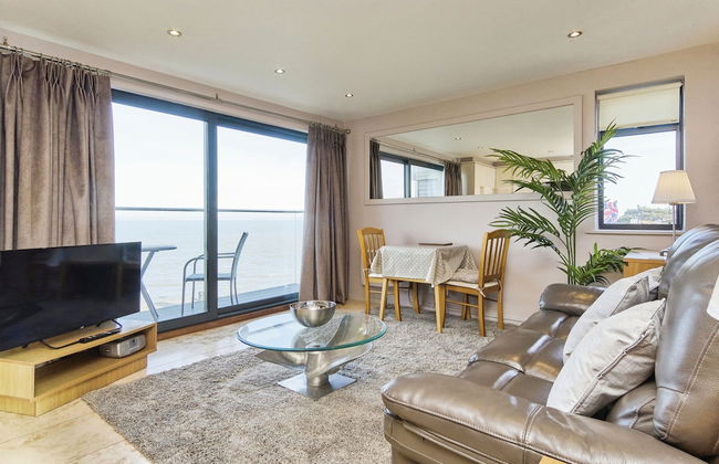 Seafront Quay West Apartments - Foto 9