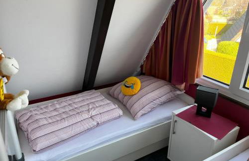 Nurdachhaus mit Blick ins Grüne- ruhige Lage nahe Yachthafen Fedderwardersiel - Foto 13