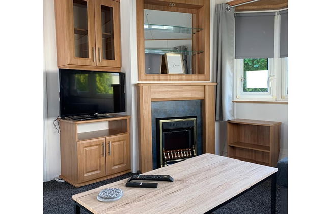 Beautiful 3-bed Caravan on Holiday Park - Foto 16