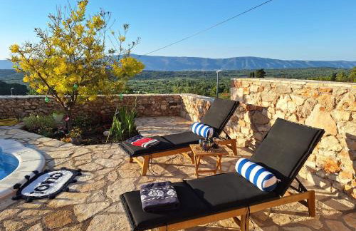 Holiday house "Acacia", for two with pool, Dol - Foto 1