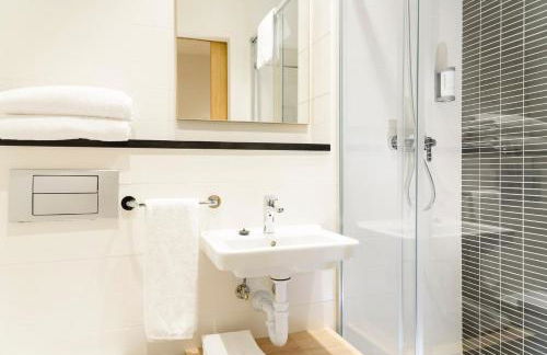 APARTHOTEL SALBURUA - Foto 25