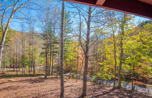 West Jefferson Cabin- Hot Tub, Fireplace, Sleeps 7 - Foto 36