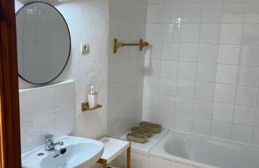 Apartamentos El Cabo - Photo 8