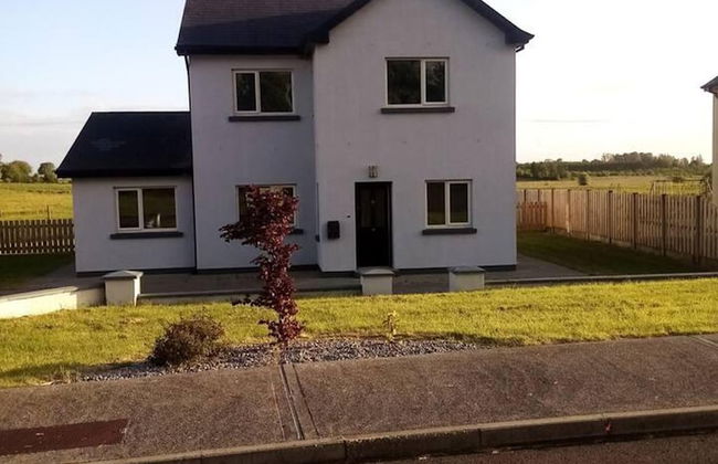 Entire House, Self Catering in Castlerea Ireland - Photo 16