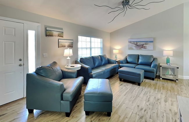 Sunny Palms Getaway - Photo 22