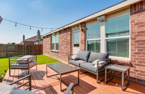 Modern Home with Private Yard and Patio in Little Elm! - Foto 23