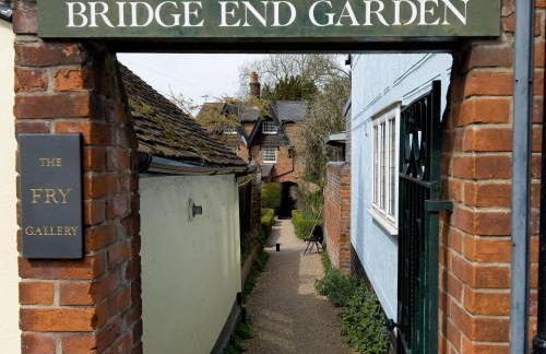 Miller Cottage a luxury 1550's cottage in the Historic centre of Saffron Walden - Foto 35