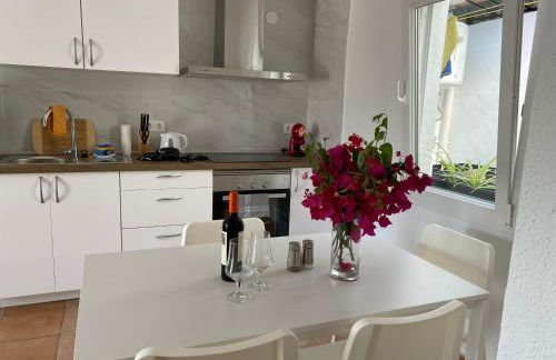 Modern and airy holiday home - Foto 17