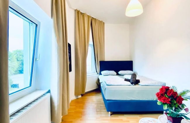 Spacious 4 BR Apt Perfect for Groups - Foto 21