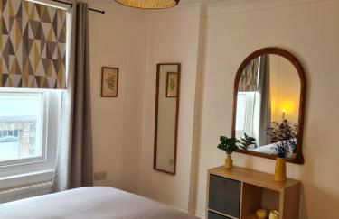 Beautiful Apartment 3 Mins To The Beach - Foto 1