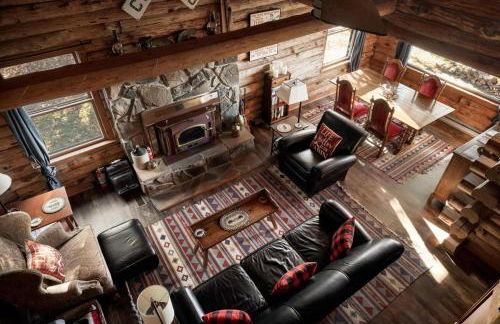 Riverfront Log Cabin w Fireplace Grill & Fire Pit - Foto 3